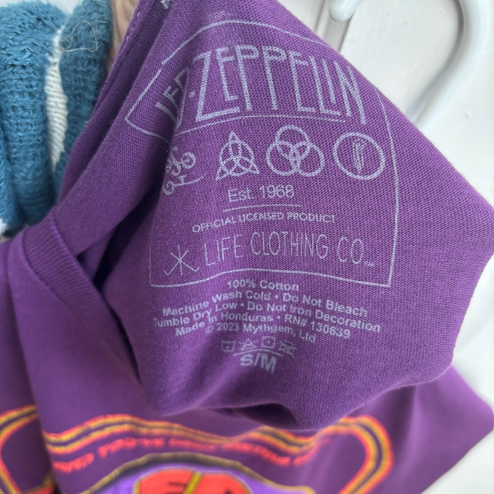 Urban Outfitters Led Zeppelin Wembley Stadium Purple Graphic Tee Shirt Dress - Picture 5 of 10